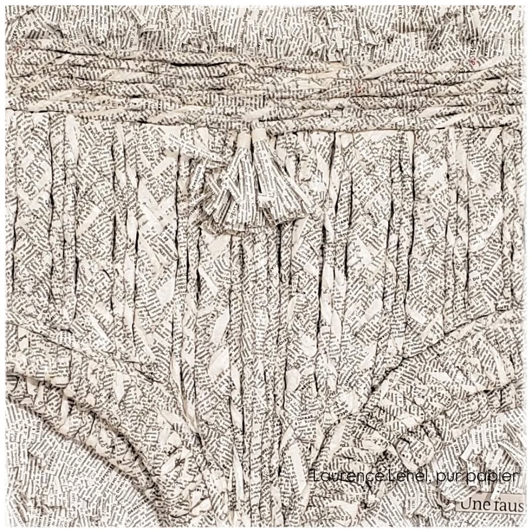 Une culotte tricotée. "Une fausse bonne idée"
Exposée à Viroflay galerie À l'écu de France
#viroflay #galeriealécudefrance
#sculpturepapier #papersculpture
#pieceunique #uniquepiece
#laurencelehel #purpapier #paperartiste